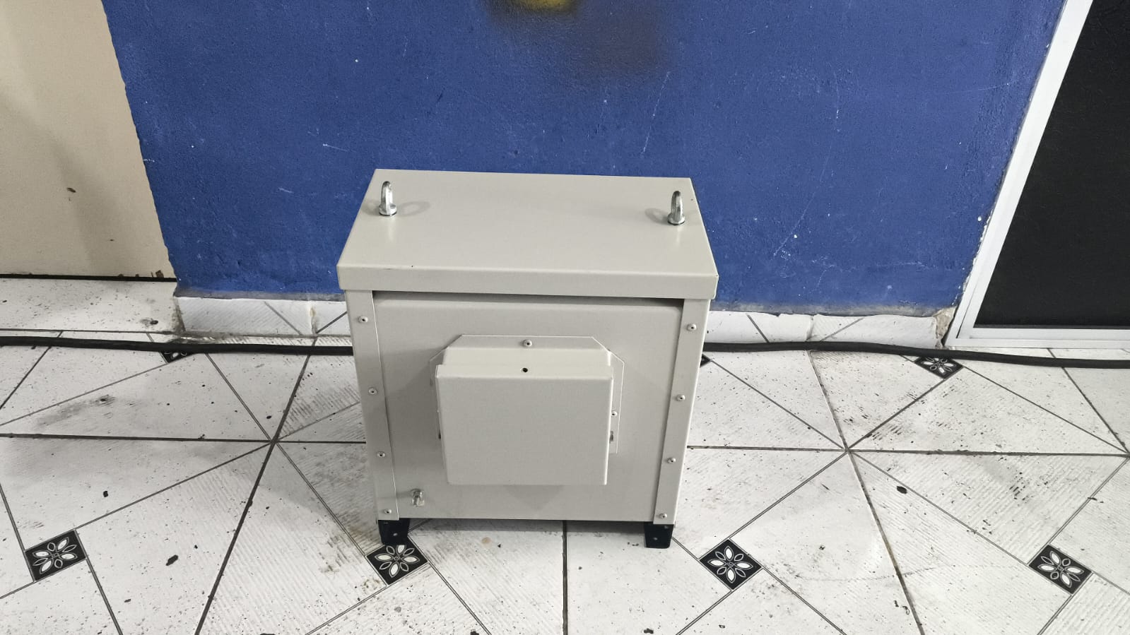Transformador